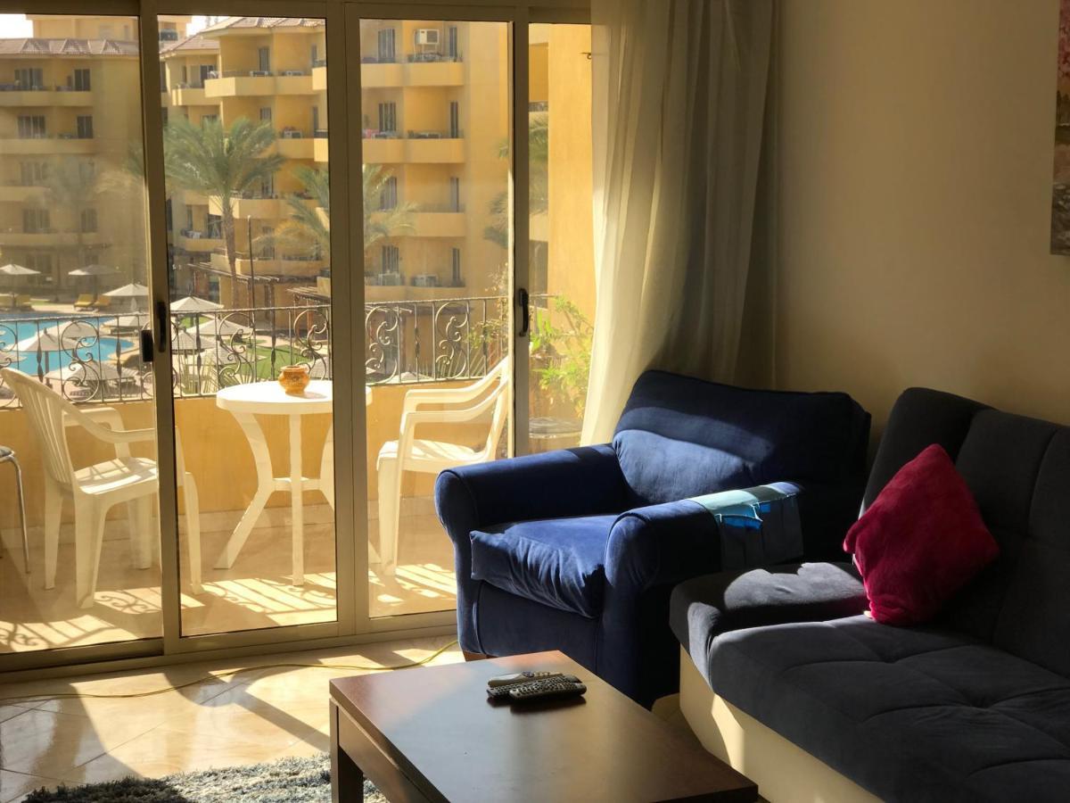 Pool View Apartments At British Resort - Unit 15 Hurghada Room photo